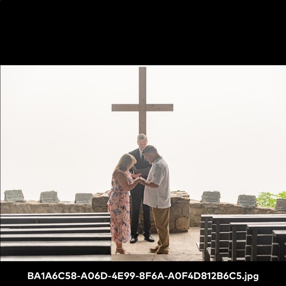 Meet your Posher, Kandi - Picture 1 of 3